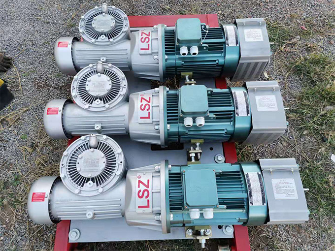 SC200/200施工電梯